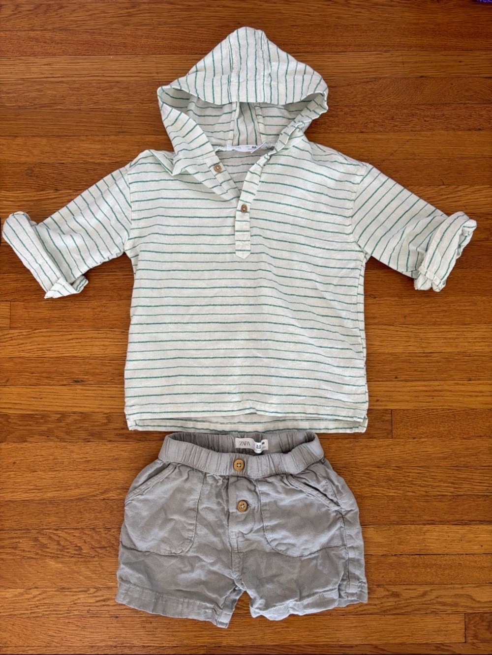 Striped Hooded Pullover and Gray Shorts Set
